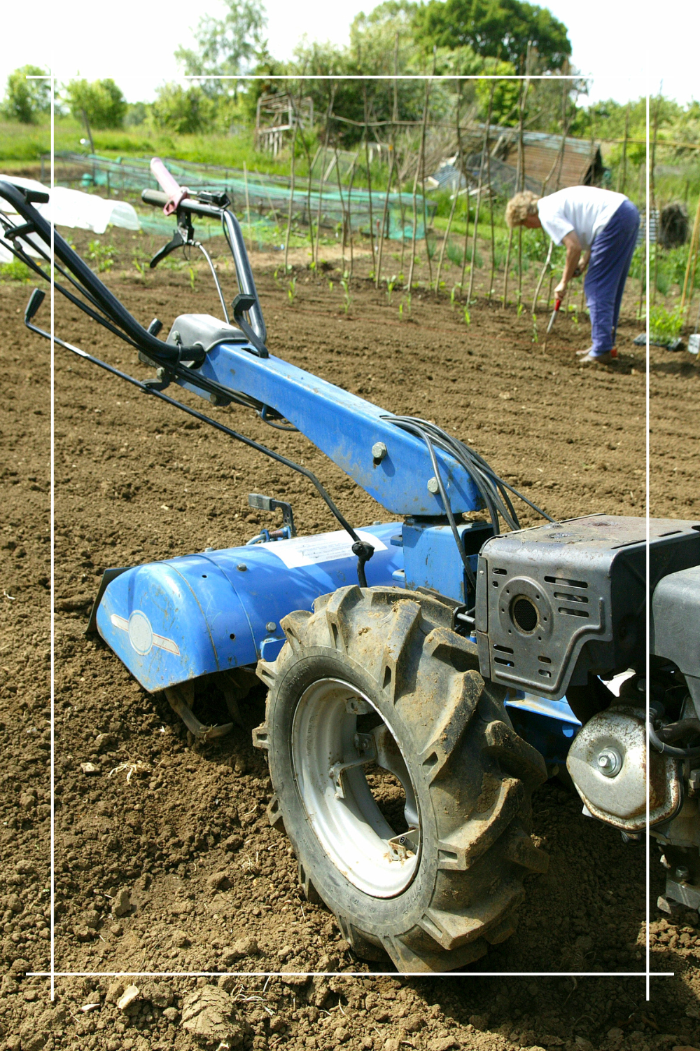 Jak wybrać odpowiednią glebogryzarkę?