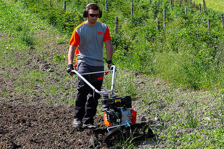Glebogryzarka Oleo-Mac MH 155 K glebogryzarka spalinowa kultywator 2,4KM / 46cm klasa premium 68569003e5 OGRODY Oficjalny dystrybutor Autoryzowany dealer i serwis Oleo-Mac