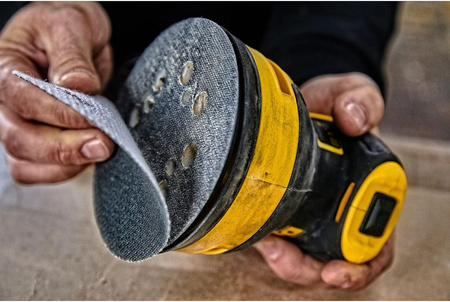 DWE6423-QS Szlifierka mimośrodowa 125mm DEWALT OGRODY Oficjalny dystrybutor Autoryzowany sklep DeWalt