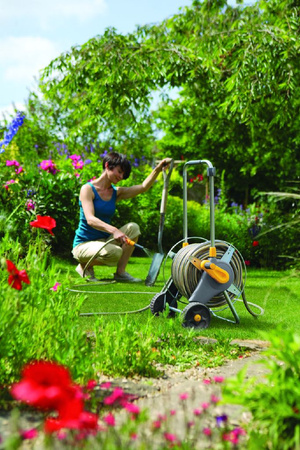 Metalowy bęben na kółkach 2437