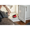 Lampa do oświetlania powierzchni, z obrotową głowicą Milwaukee M12 PAL-0, 700 lm, 12 V, bez wyposażenia