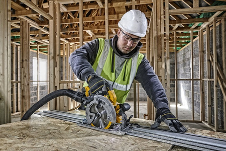 DCS572N-XJ Pilarka tarczowa akumulatorowa z szyną 18V XR DEWALT kompatybilna z prowadnicami 184mm