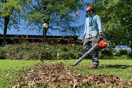 Dmuchawa ogrodowa Oleo-Mac BV 250 klasa premium 56609001E5 OGRODY Oficjalny dystrybutor Autoryzowany dealer i serwis Oleo-Mac