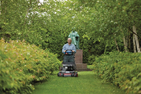 TORO Profesjonalna Kosiarka TOX-21810 dwunożowa Timemaster 76 CM ADS BBC