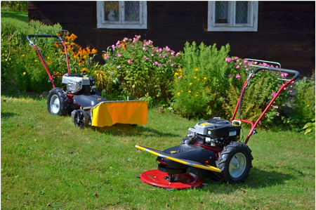 Kosiarka rotacyjna jednobębnowa do wysokich traw i zarośli Dakr Tekton Briggs & Stratton 675 EXi