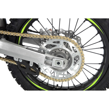 Cross ASIX LIZZARD 250cm3