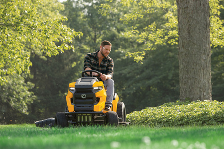 Traktorek Cub Cadet XT2 PR95