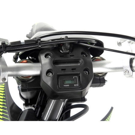 Cross ASIX LIZZARD 250cm3