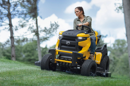 Traktorek Cub Cadet XT2 QR106 traktorek ogrodowy kosiarka samojezdna spalinowa do trawy 320L / 11,6 kW 13DFA1CR603 OGRODY Oficjalny dystrybutor Autoryzowany sklep i serwis CubCadet