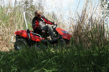 Kosiarka samojezdna Apache 92